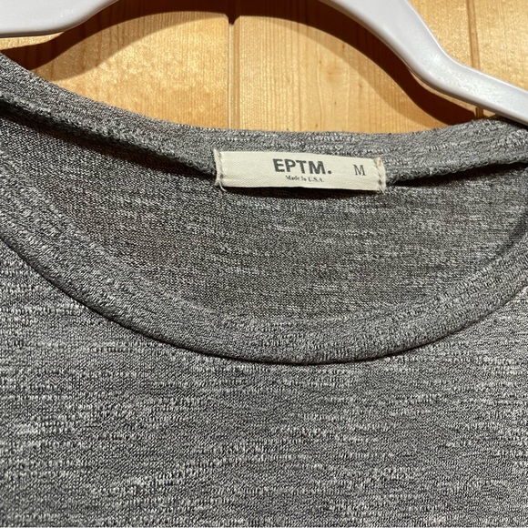 Heather Grey Tee - Picture 3 of 4